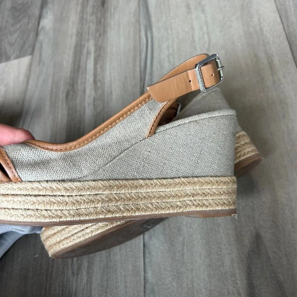 Tory Burch wedge sandals in tan & brown size 37